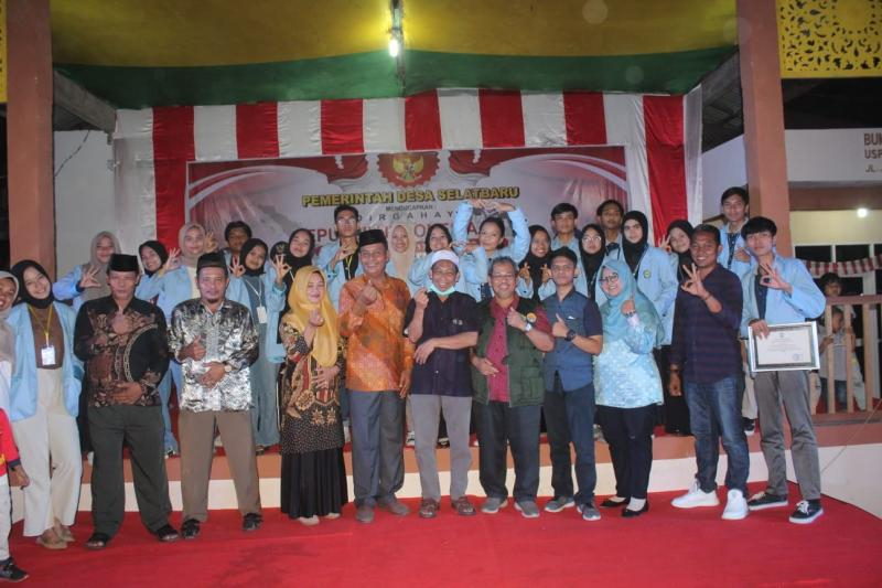 Pelepasan Mahasiswa KKN Integrasi Desa Cantik Selatbaru UNRI 2022