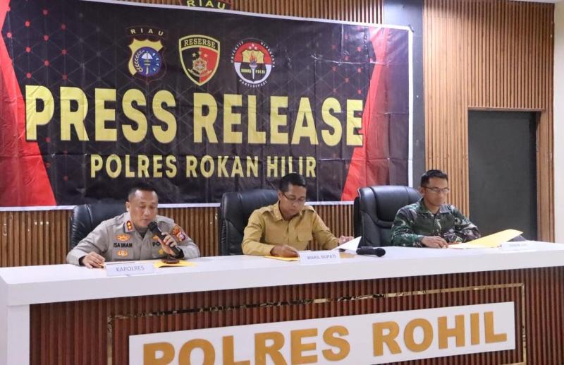 Kapolres Rohil Berhasil Mediasi Konflik Antara Kelompok Wanton Siringo Ringo dan PT. Ujung Tanjung S