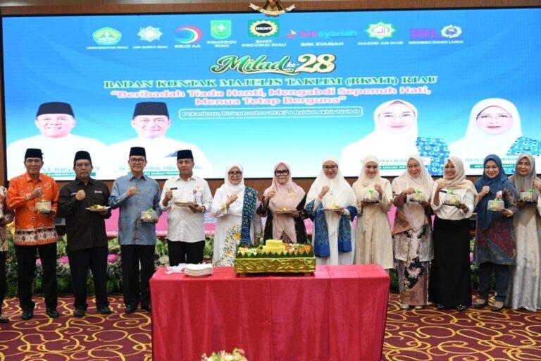 Hadapi Perubahan Demografi, Unri Dorong Riset di Sekolah Lansia