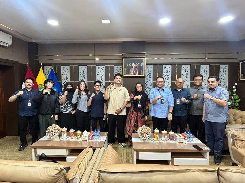 Terbang ke Ho Chi Minh City, Enam Mahasiswa Unri Jalani Magang Internasional