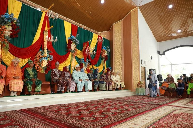 Rayakan Hari Jadi Siak, Pemkab Fasilitasi Nikah dan Sunat Massal
