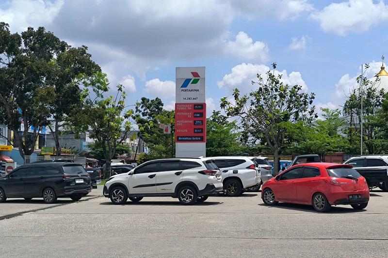 Soroti Antrean Solar, Dishub Pekanbaru Instruksikan SPBU Tertibkan Kendaraan
