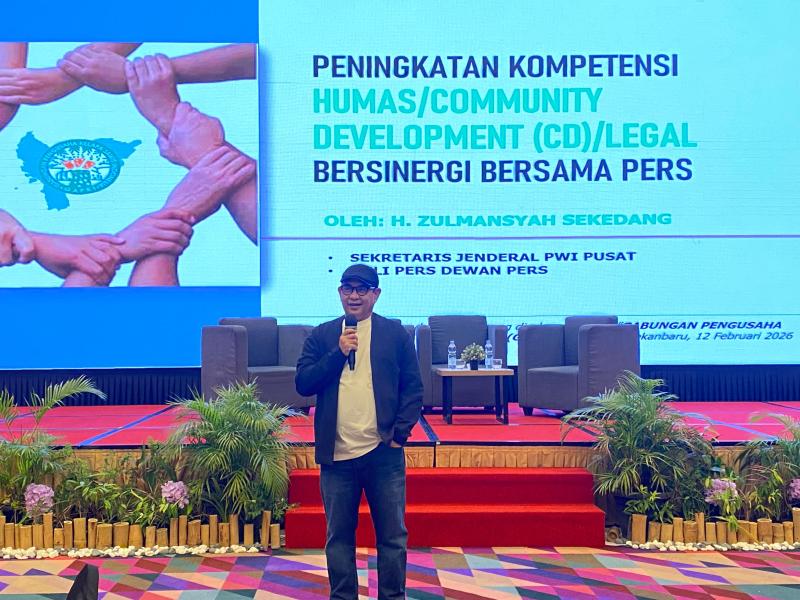 Sekjen PWI Pusat Beri Pencerahan pada Humas Perusahaan Gapki Riau