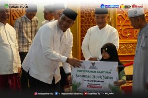 Sekda Rohul Pimpin Safari Ramadan di Masjid At-Taqwa Bukit Intan Makmur