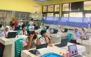 TKA Hari Pertama di SDN 1 Pekanbaru Berjalan Lancar dan Tertib