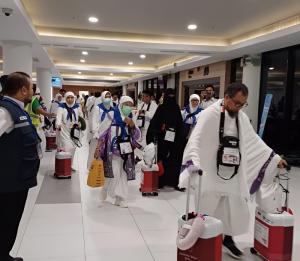 Hari Keempat Pemberangkatan, 1.720 Jemaah Haji Riau Sudah Diterbangkan ke Madinah