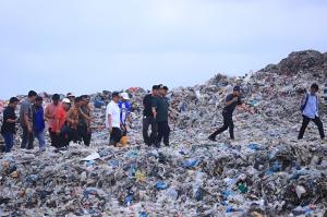 Sistem Membran Mulai Dipasang di TPA Muara Fajar, Jadi Bagian Penataan Menuju Waste to Energy