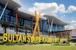 Berangkat via Jalur Nonprosedural, 6 Calon Jemaah Haji Ditahan di Bandara SSK II