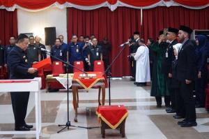 77 Kepala Sekolah SMA/SMK/SLB Negeri di Riau Resmi Dilantik, Plt Gubri Minta Kinerja Luar Biasa