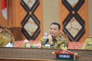 Pekanbaru Kekurangan 6.000 Kursi SMP Negeri, Pemko Siapkan Solusi Sekolah Swasta
