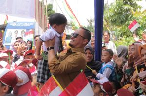 Bidik Nol Anak Putus Sekolah, Pemko Pekanbaru Siapkan 5 Stel Seragam Gratis untuk 8.000 Siswa