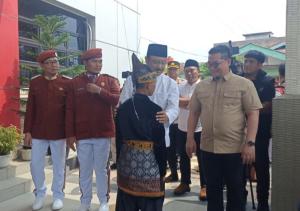 Open House Sekolah Rakyat di Pekanbaru, Mensos: Hanya untuk Anak Miskin Ekstrem, Tak Ada Titipan