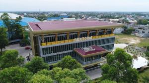 UIR Tembus 20 Besar PTS Terbaik Indonesia, Peringkat 1 di Riau Versi EduRank 2026