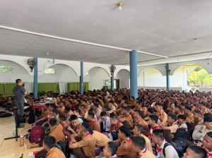 Program RATAKAN Satgaswil Riau Edukasi 400 Siswa SMAN 3 Pekanbaru Cegah Intoleransi dan Radikalisme