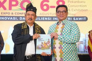 Pemprov Riau Raih Penghargaan Komitmen Menjaga Stabilitas Harga Sawit di SIExpo 2026