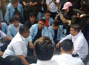 Mahasiswa UNRI Desak Kejelasan Beasiswa, Pemprov Riau Buka Suara