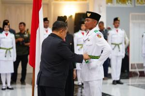 Paskibraka Riau 2026 Resmi Dikukuhkan Plt Gubernur, Siap Bertugas di HUT ke-81 RI