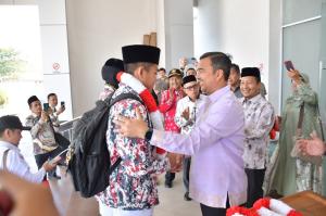 Dua Paskibraka Nasional Riau Pulang, Disambut Penuh Kebanggaan