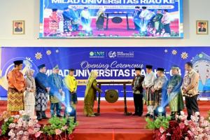 64 Tahun Unri, Capaian Akademik dan Prestasi Mahasiswa Kian Gemilang