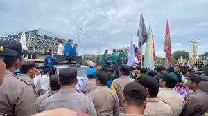 Tagih Janji Sekda, Mahasiswa Riau Tolak Perwakilan Pemprov dan Hanya Mau Ditemui Plt Gubernur